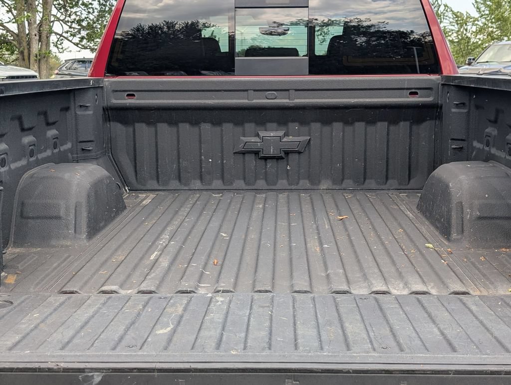 Used 2019 Chevrolet Silverado 1500 LTZ AWD/4WD image 7