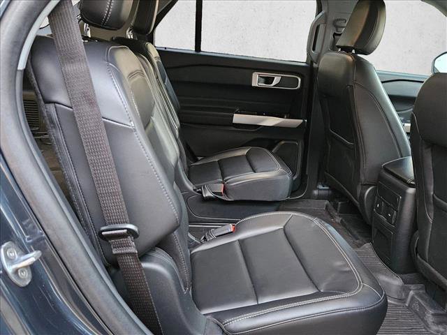 Certified 2023 Ford Explorer XLT w/ Equipment Group 202A RWD image 15