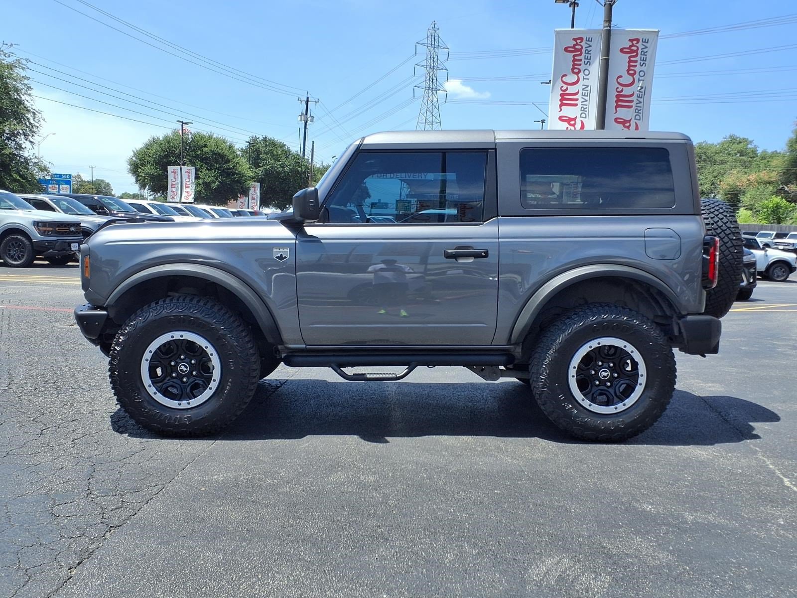 Certified 2022 Ford Bronco Big Bend w/ Sasquatch Package AWD/4WD image 9