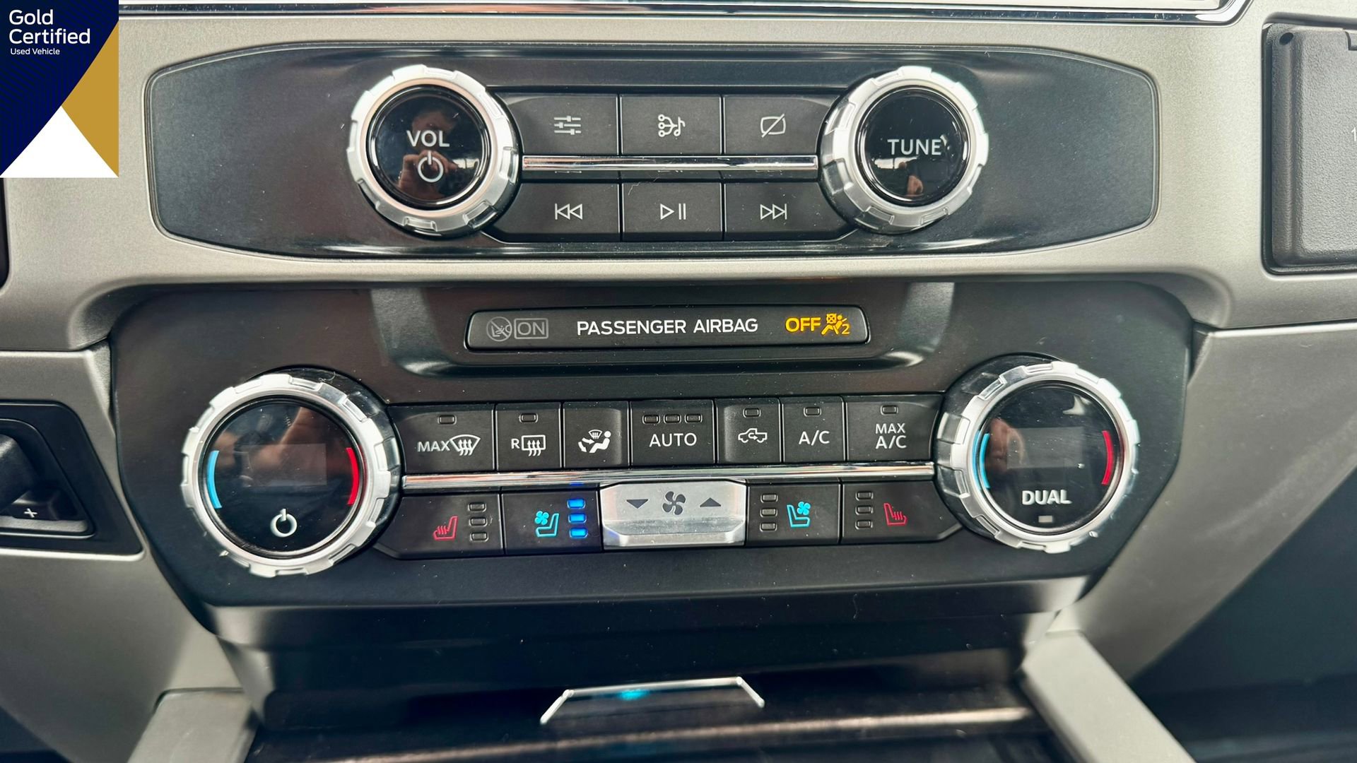 Certified 2022 Ford F250 Lariat image 32