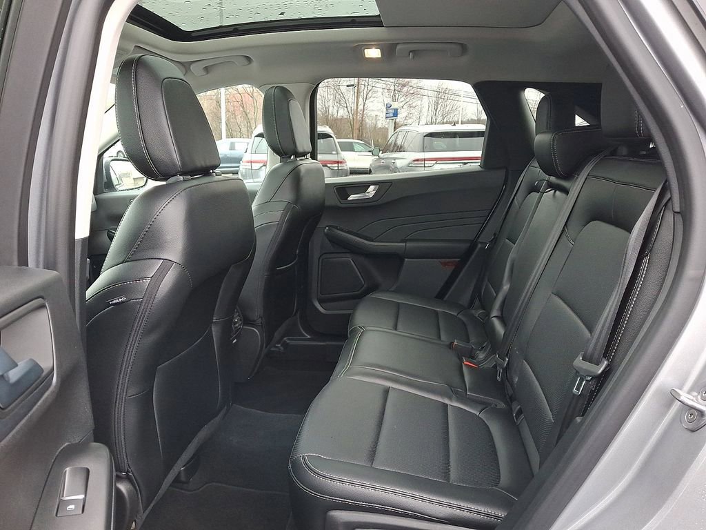 Certified 2022 Ford Escape SEL image 10