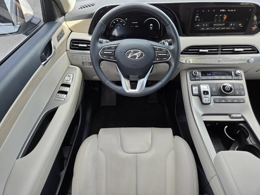 Used 2022 Hyundai Palisade Limited FWD image 15