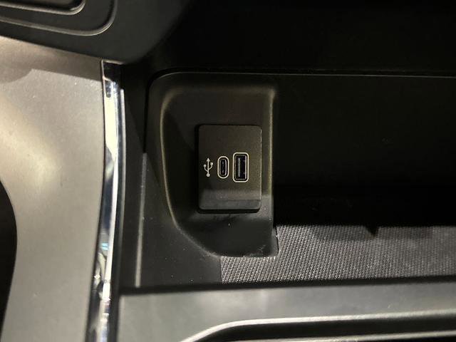 Certified 2025 Ford F150 XLT w/ Equipment Group 302A MID AWD/4WD image 30