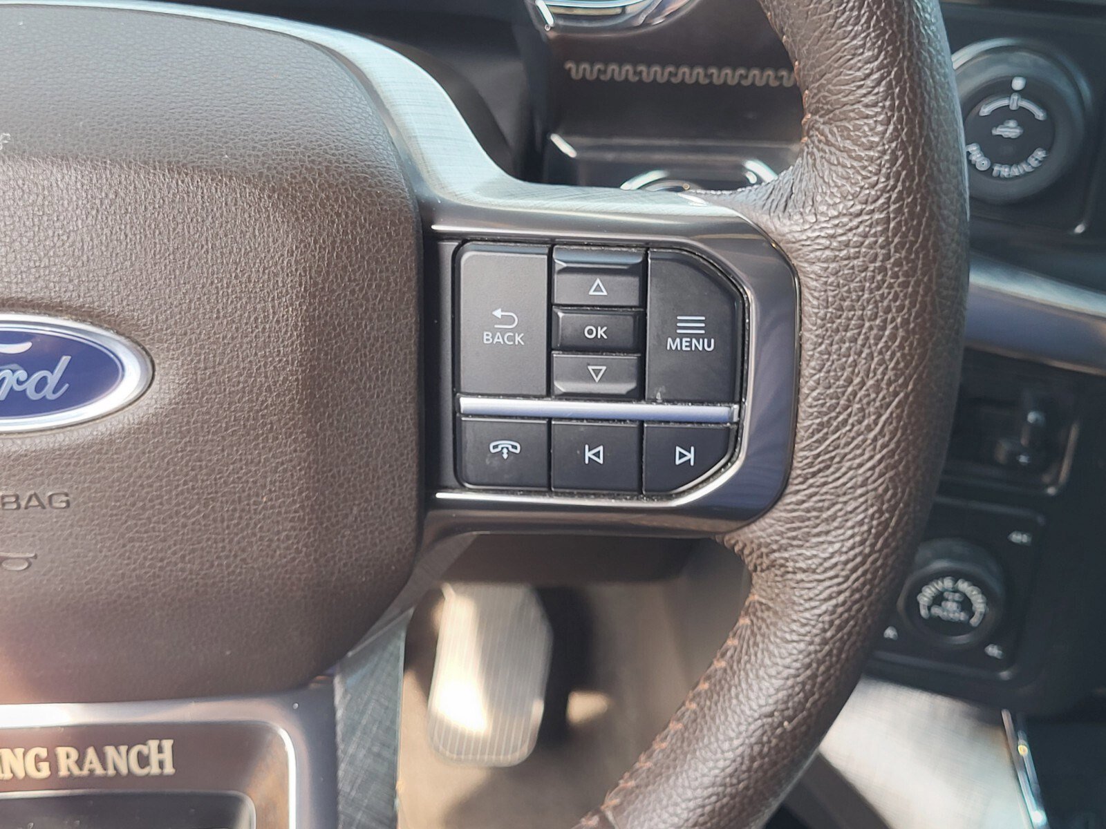 Certified 2022 Ford F150 King Ranch w/ Equipment Group 601A High image 30