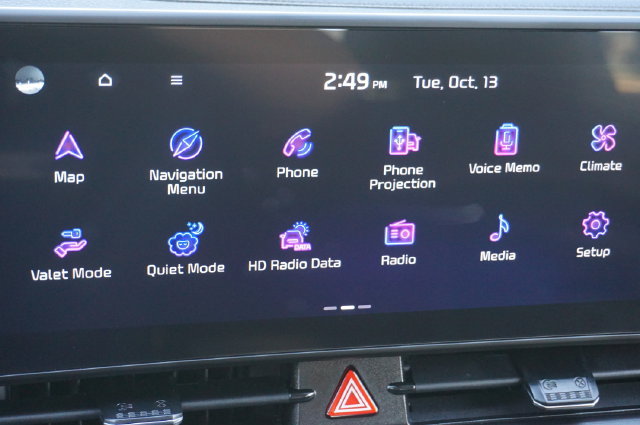 Used 2025 Kia Sportage EX w/ Premium Package FWD image 22