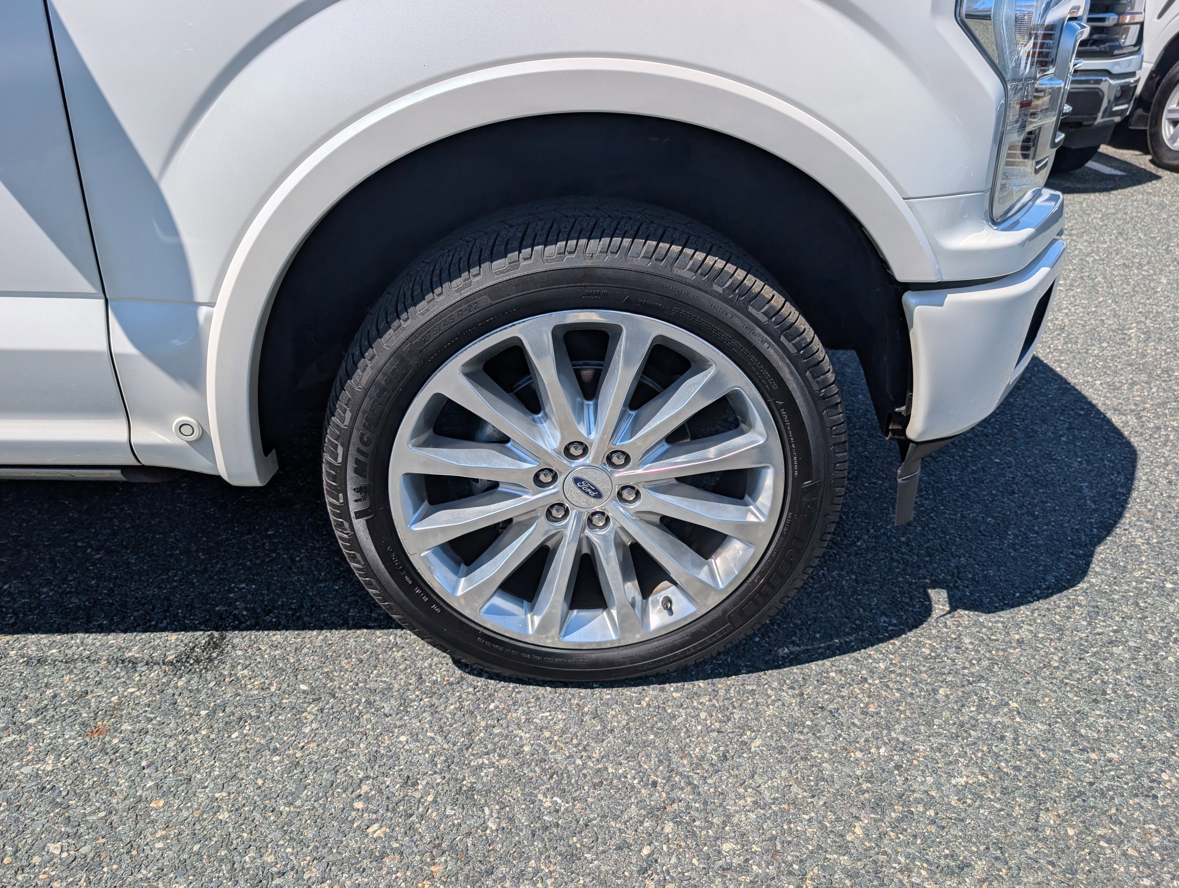 Certified 2018 Ford F150 Limited w/ Trailer Tow Package image 9