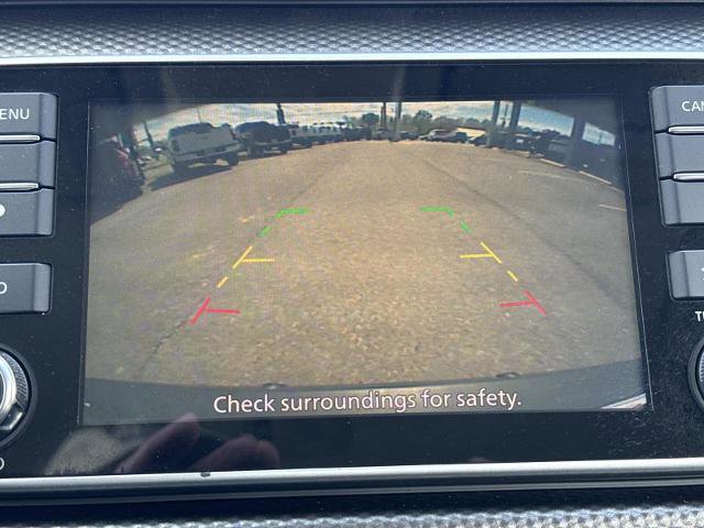 Used 2020 Nissan Kicks SV image 23