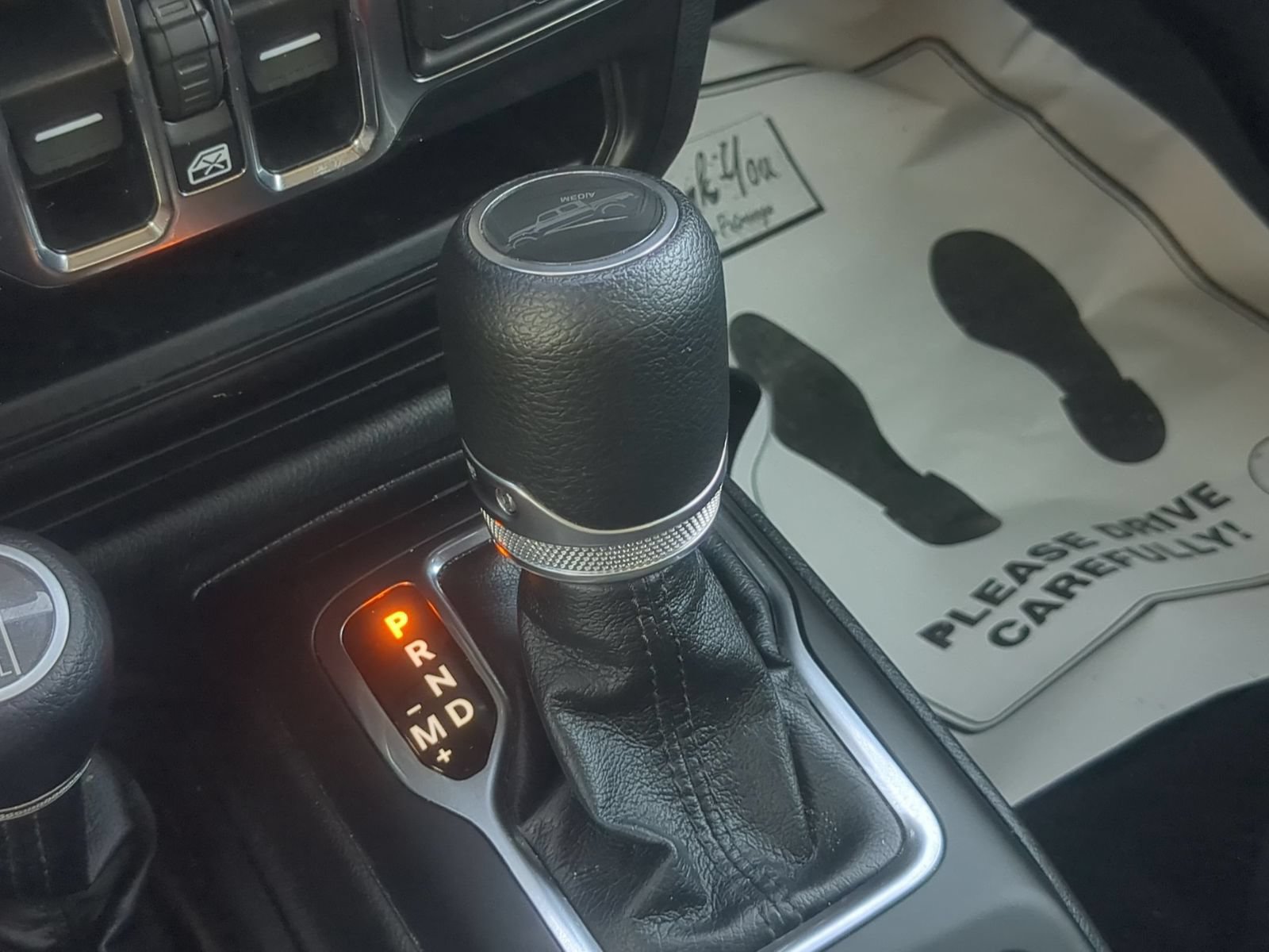 Used 2021 Jeep Gladiator Sport AWD/4WD image 24