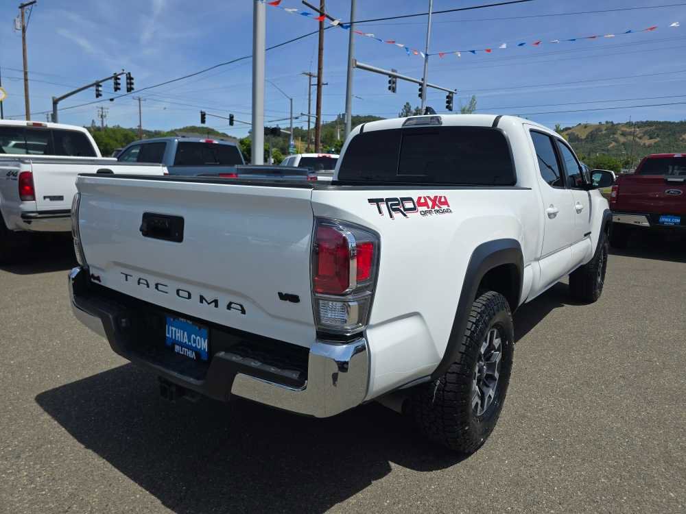 Used 2023 Toyota Tacoma TRD Off-Road AWD/4WD image 5