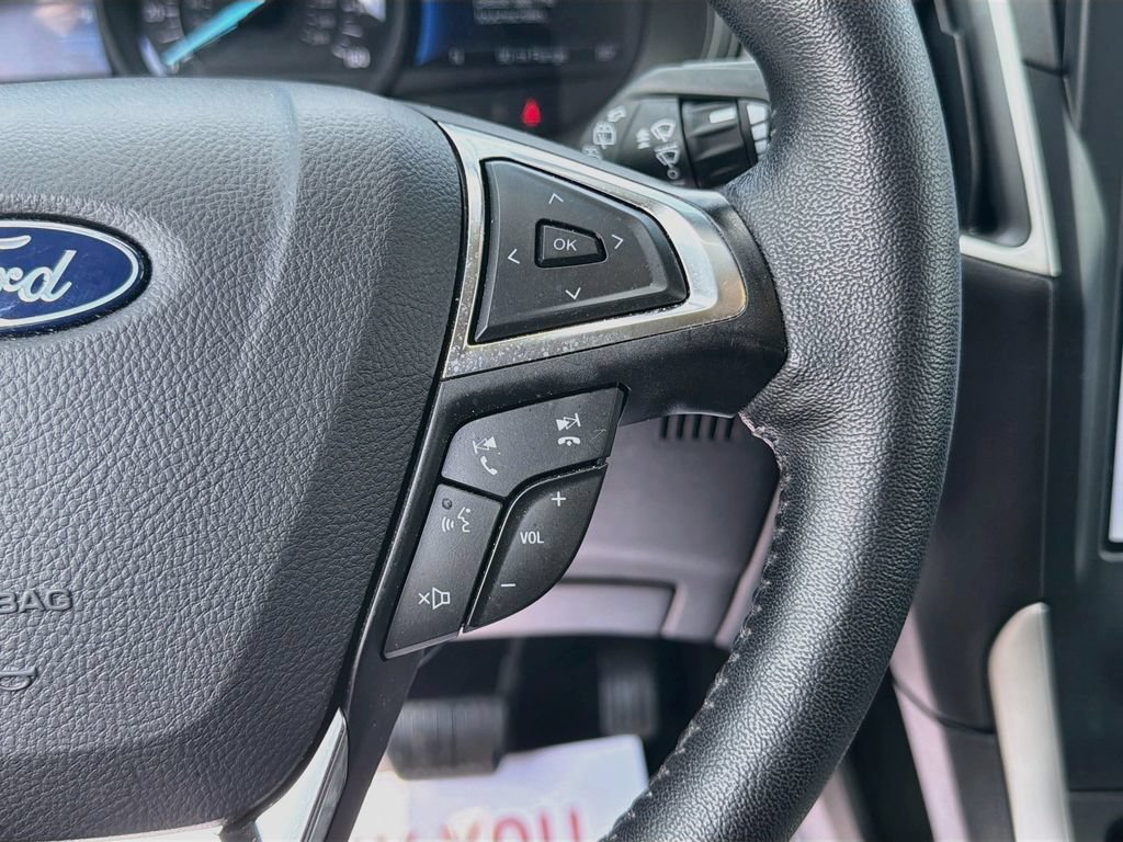 Certified 2024 Ford Edge SEL w/ Convenience Package AWD/4WD image 13
