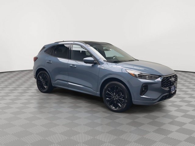 Certified 2025 Ford Escape ST-Line Elite w/ Premium Technology Package AWD/4WD image 36