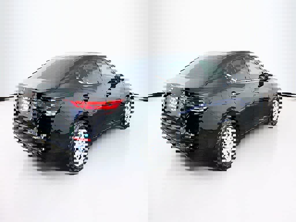 Used 2024 Nissan Sentra S image 5