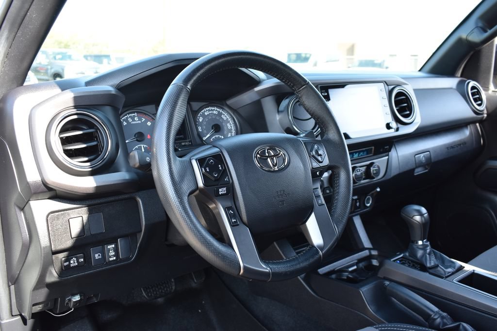 Used 2023 Toyota Tacoma TRD Sport AWD/4WD image 23