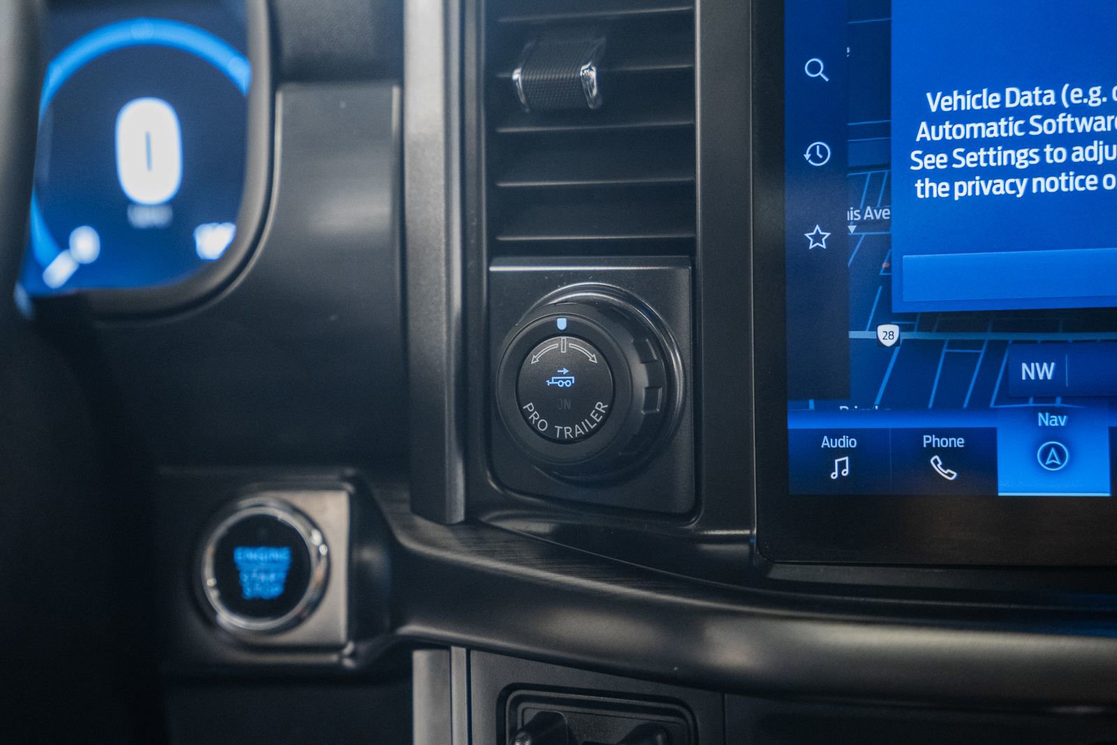 Certified 2023 Ford F150 Lariat w/ Equipment Group 502A High image 32