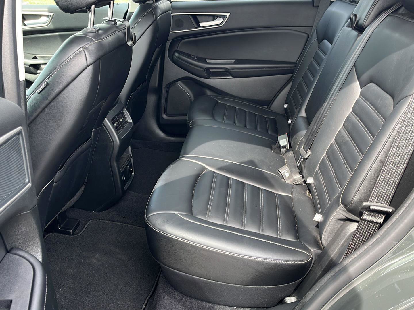 Certified 2024 Ford Edge SEL w/ Convenience Package image 16