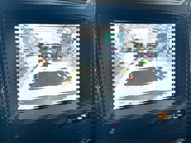 Certified 2019 Ford Explorer XLT w/ Equipment Group 202A image 24