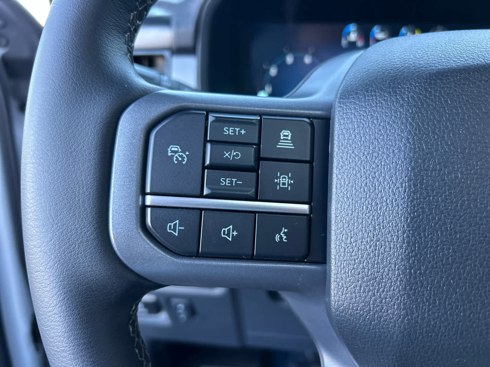 Certified 2025 Ford F150 Lariat image 28