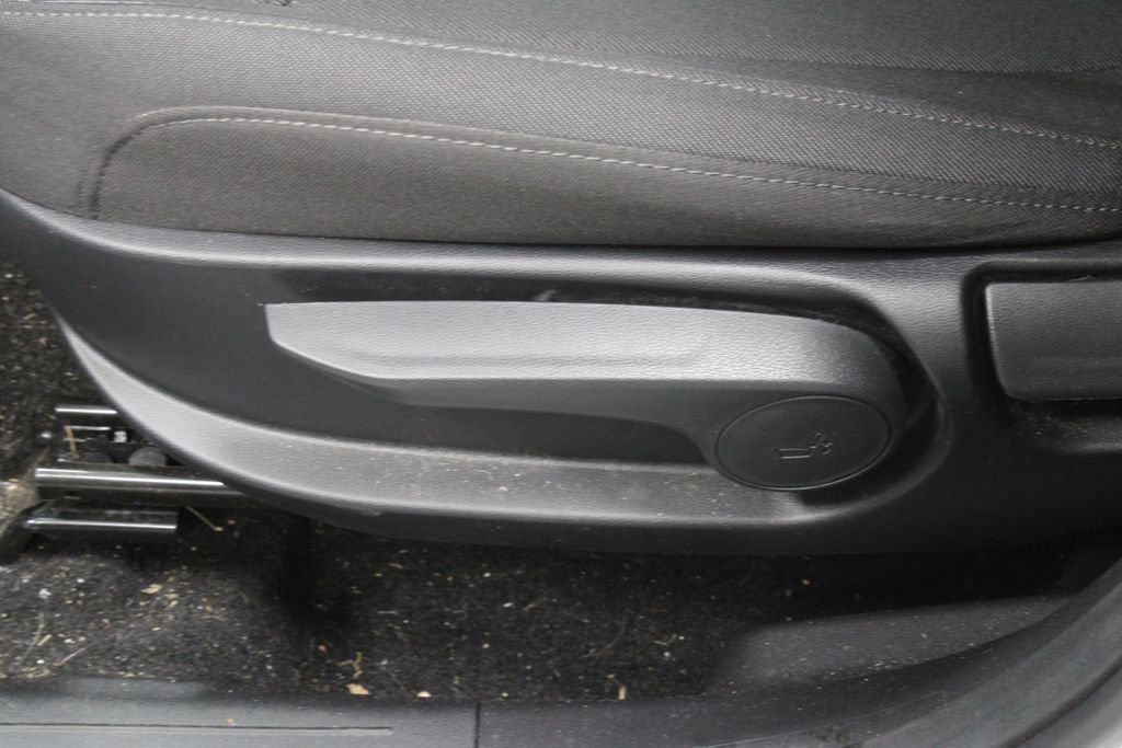 Used 2025 Hyundai Tucson SE FWD image 24