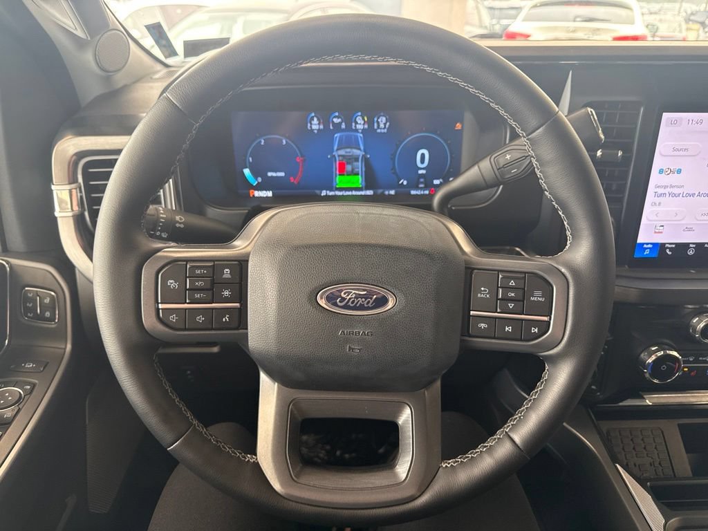 Certified 2025 Ford F350 Lariat w/ Lariat Ultimate Package AWD/4WD image 15
