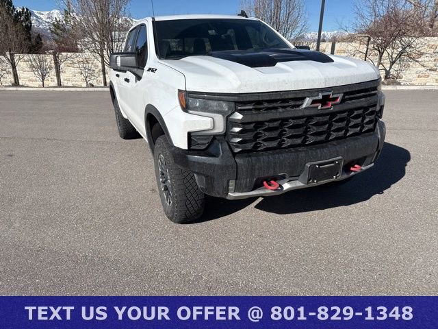 Used 2023 Chevrolet Silverado 1500 ZR2 w/ Technology Package AWD/4WD image 13