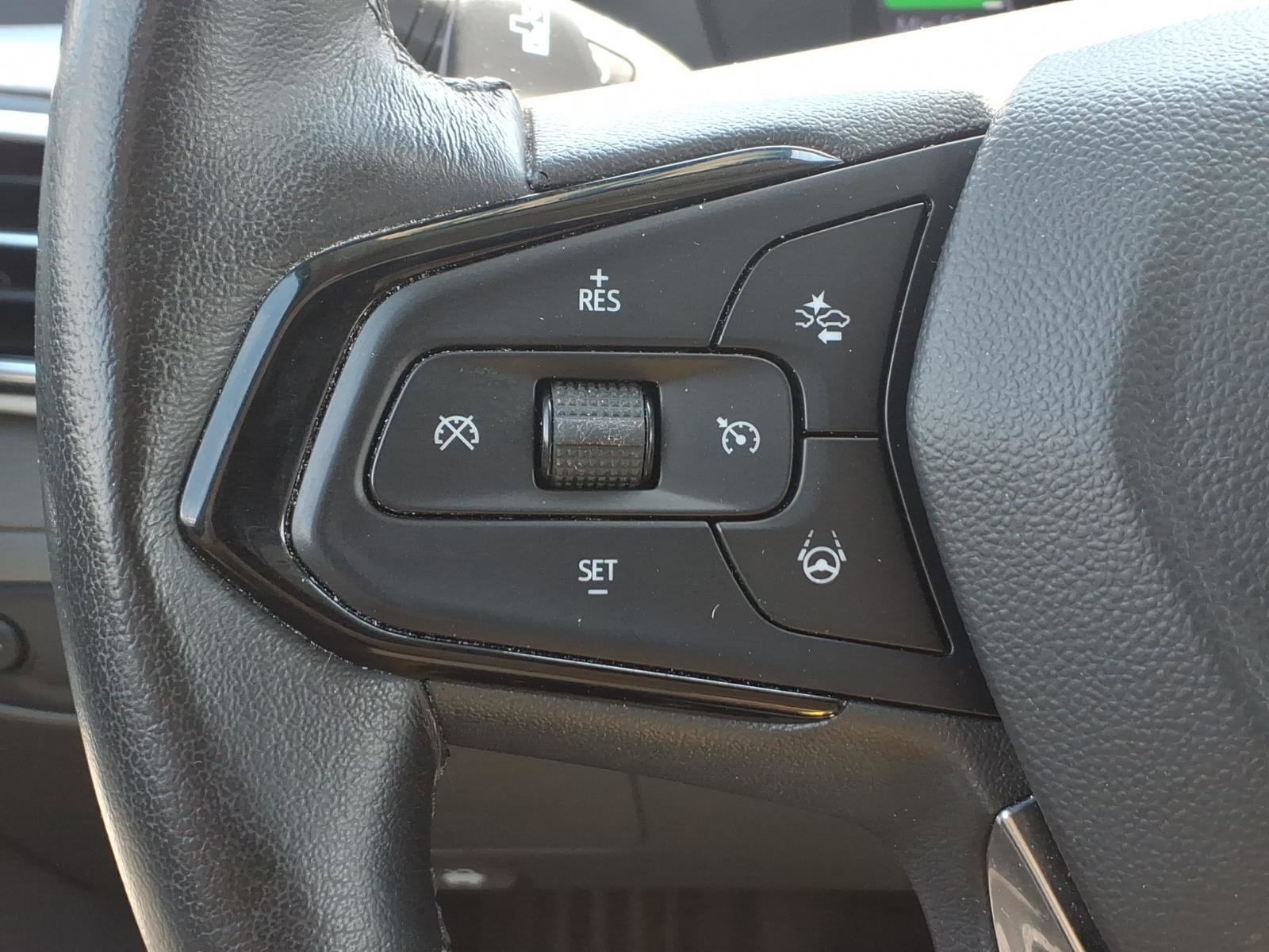 Used 2022 Chevrolet Bolt EUV Premier w/ Launch Edition image 15