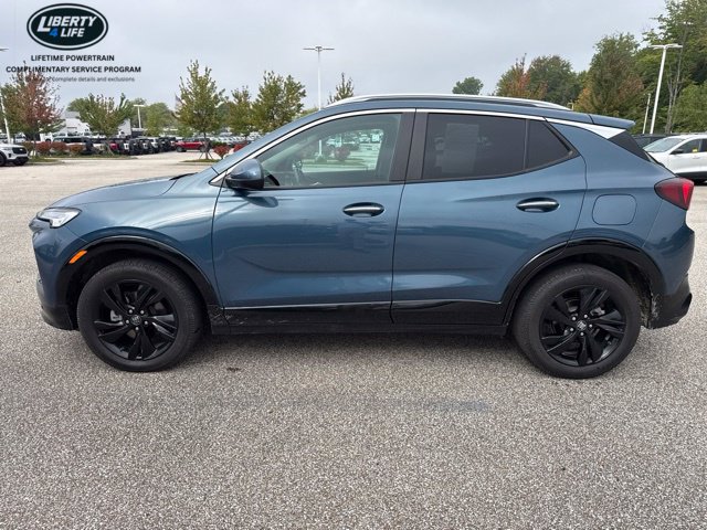 Used 2024 Buick Encore GX Sport Touring w/ Comfort Package AWD/4WD image 4