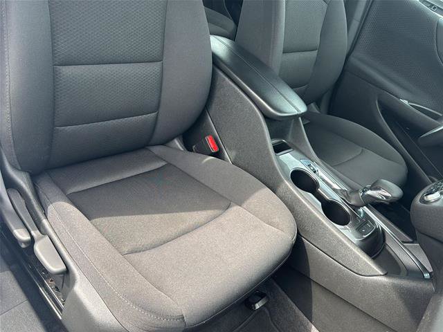 Used 2025 Chevrolet Malibu LT FWD image 14