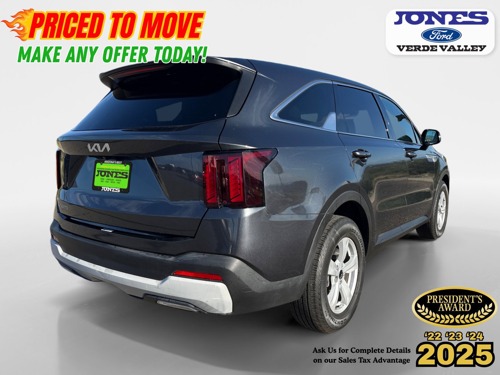 Used 2024 Kia Sorento LX FWD image 7