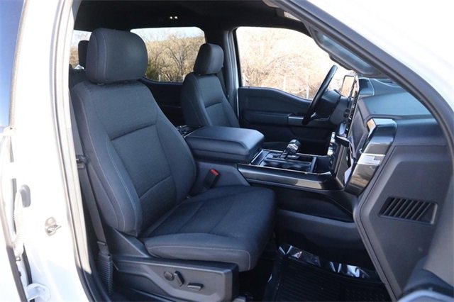 Certified 2021 Ford F150 XLT w/ Equipment Group 302A High image 25