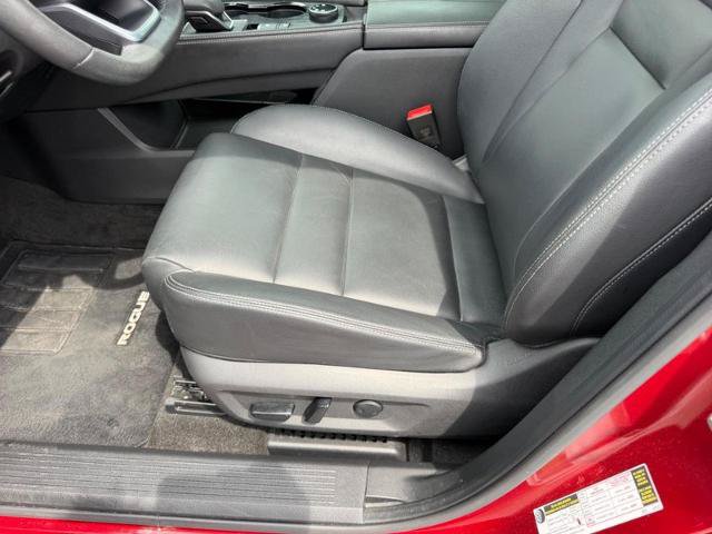Used 2021 Nissan Rogue SL w/ Premium Package AWD/4WD image 23
