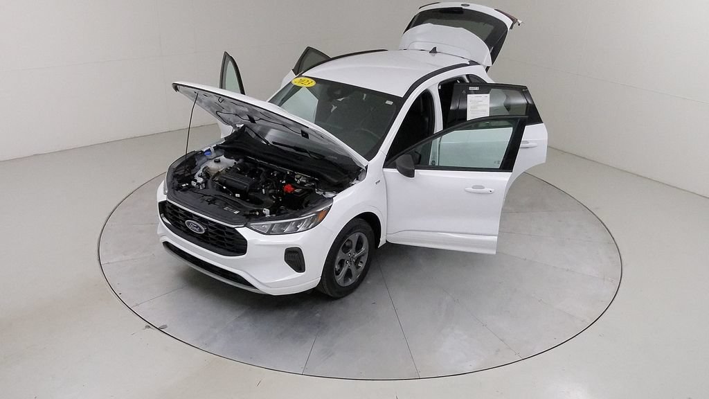 Certified 2023 Ford Escape ST-Line w/ Tech Pack #1 AWD/4WD image 42