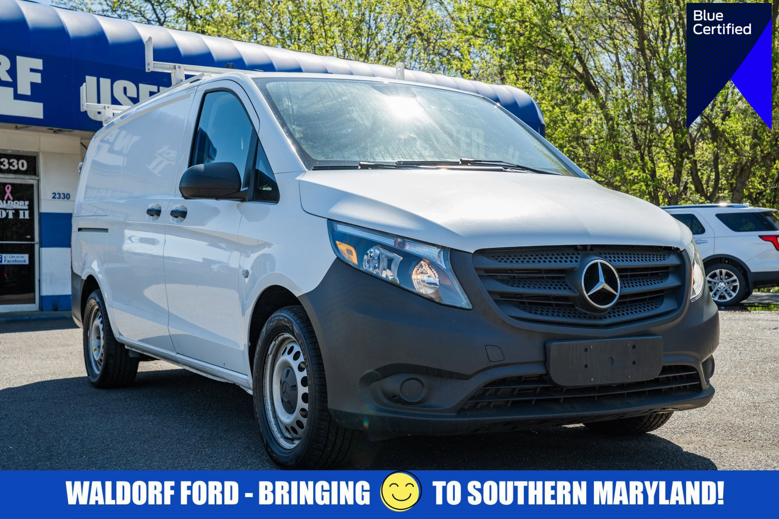 Used 2022 Mercedes-Benz Metris image 1