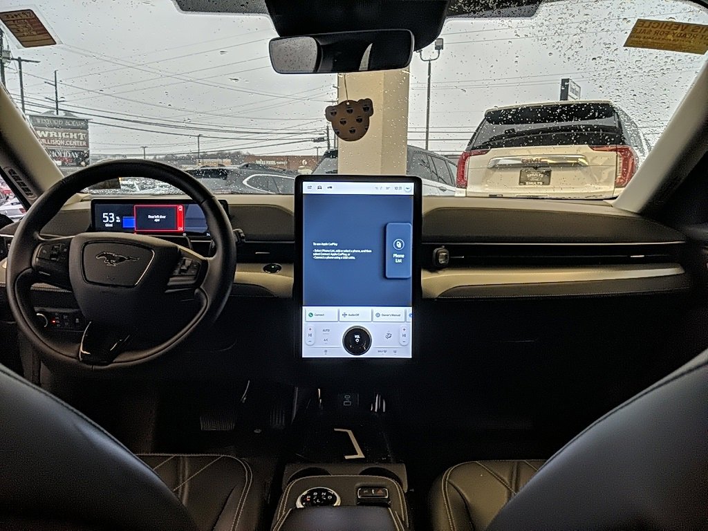 Certified 2023 Ford Mustang Mach-E Select image 13