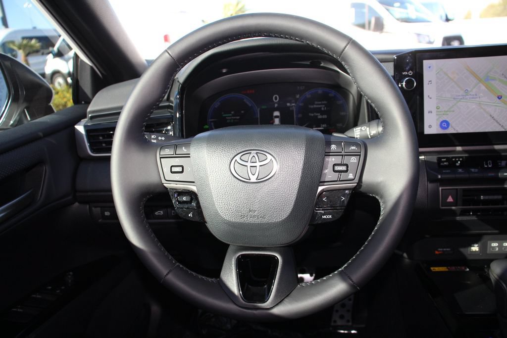 Used 2026 Toyota Camry XSE FWD image 16