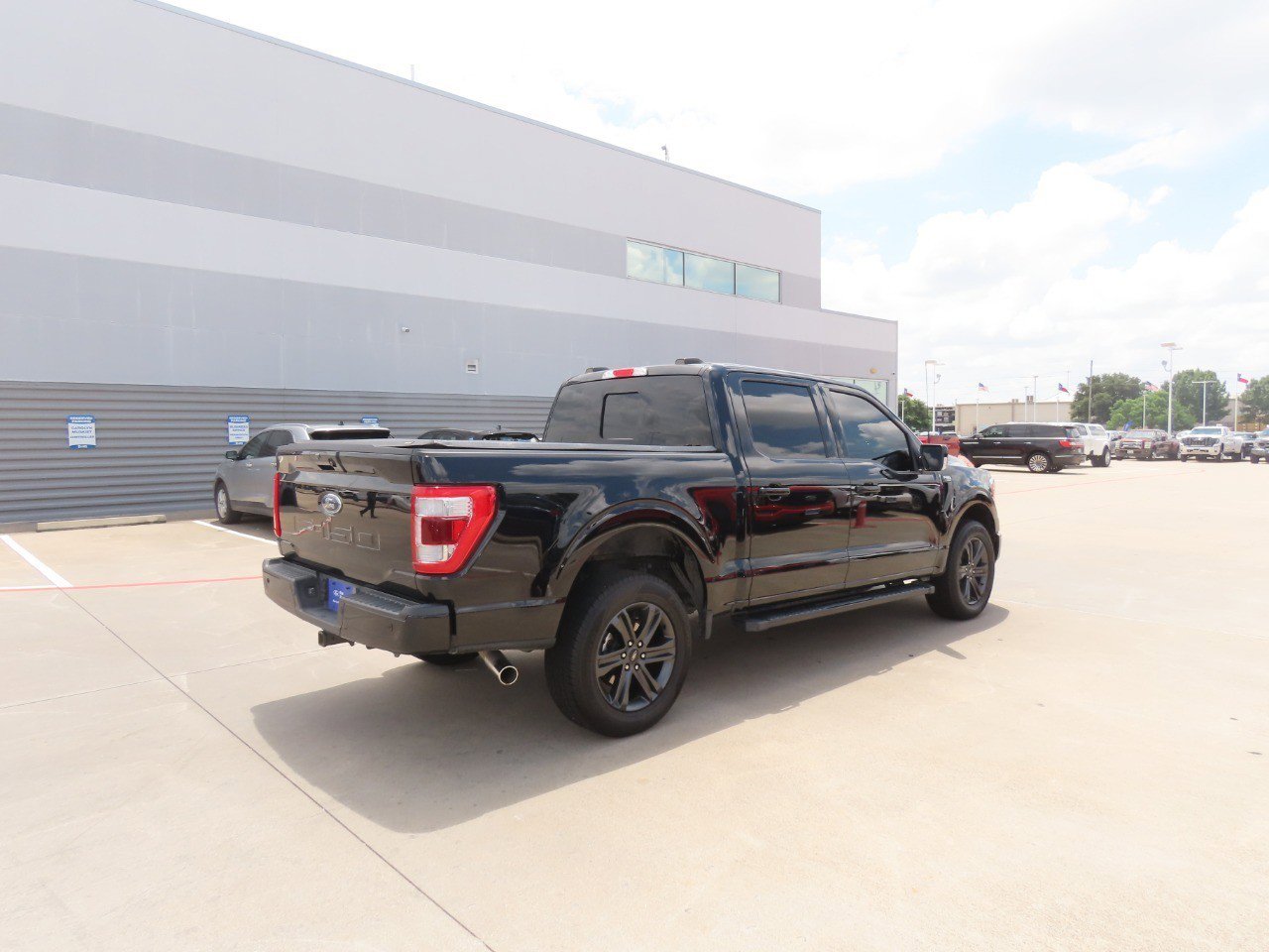 Certified 2023 Ford F150 Lariat AWD/4WD image 9