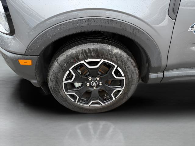 Certified 2025 Ford Bronco Sport Outer Banks w/ Outer Banks Tech Package+ AWD/4WD image 26