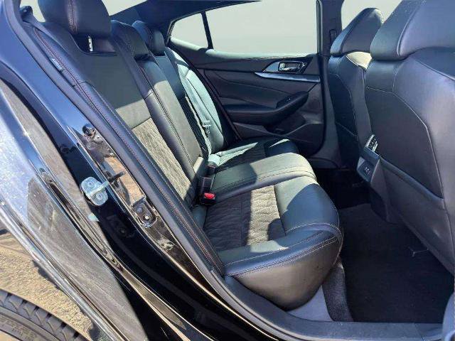 Used 2021 Nissan Maxima SR w/ Sport Mat Group FWD image 25