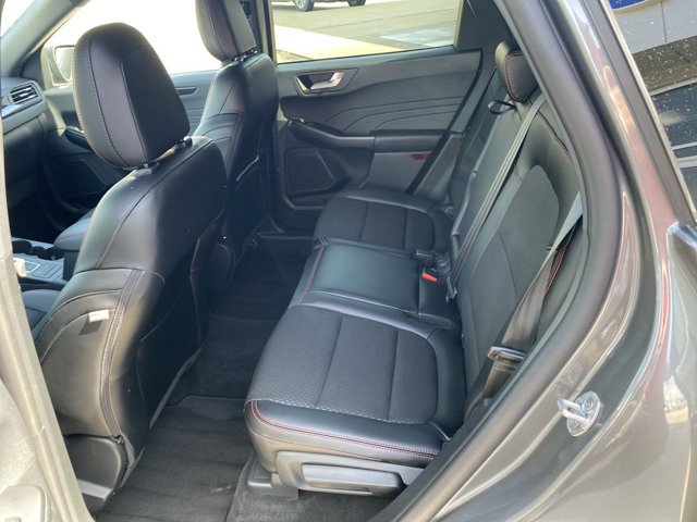 Certified 2025 Ford Escape ST-Line w/ Cold Weather Package FWD image 18