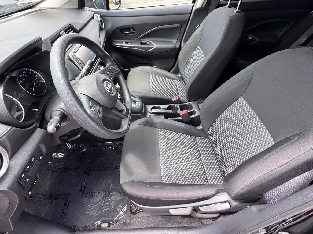 Used 2024 Nissan Versa S w/ Trunk Package FWD image 17
