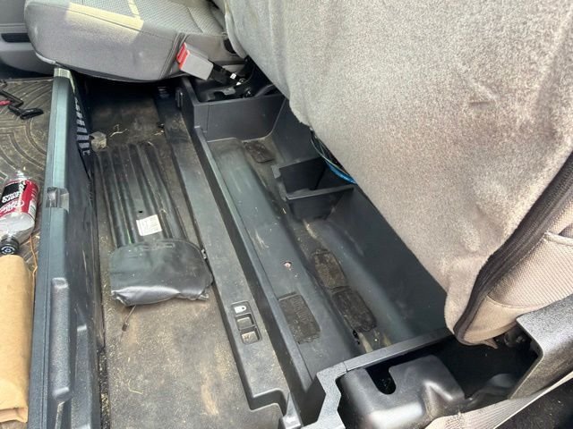 Certified 2019 Ford F250 XLT w/ XLT Premium Package AWD/4WD image 12