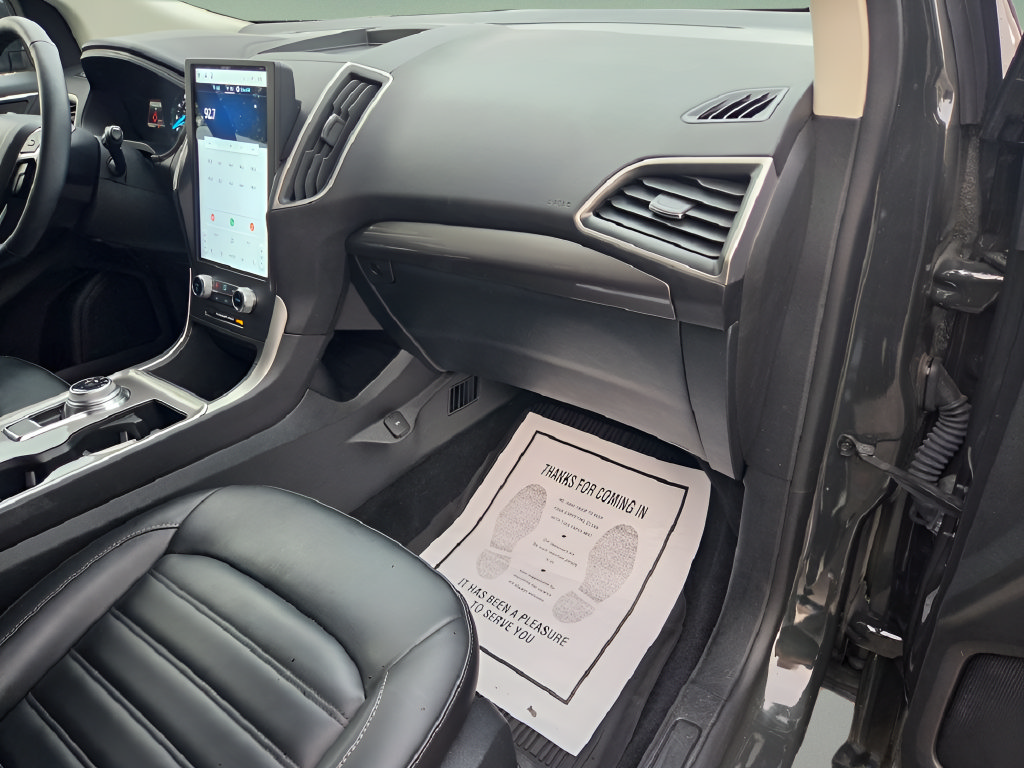 Certified 2024 Ford Edge SEL w/ Convenience Package AWD/4WD image 30