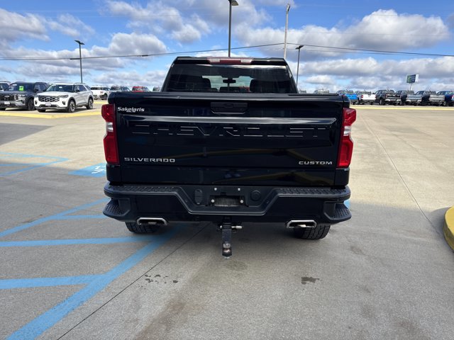 Used 2021 Chevrolet Silverado 1500 Custom image 4