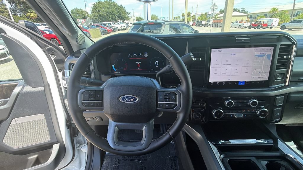 Certified 2025 Ford F450 Lariat AWD/4WD image 15