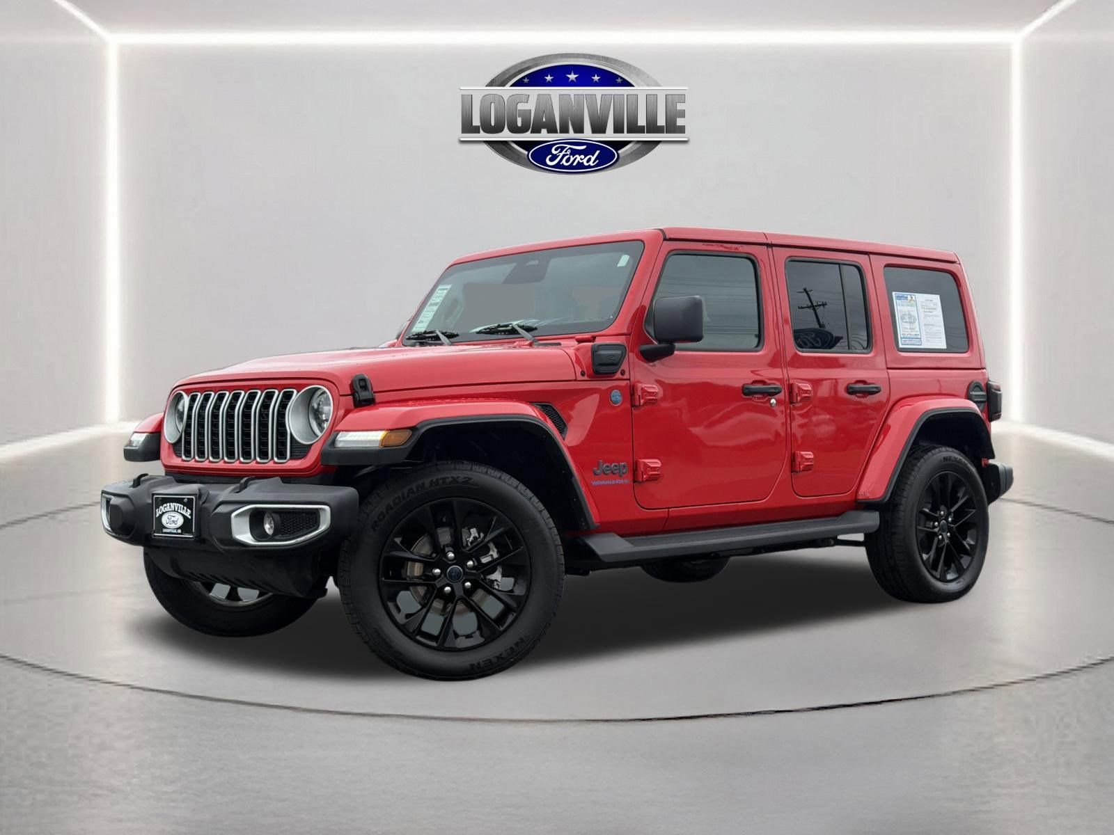 Used 2025 Jeep Wrangler Unlimited Sahara AWD/4WD image 1