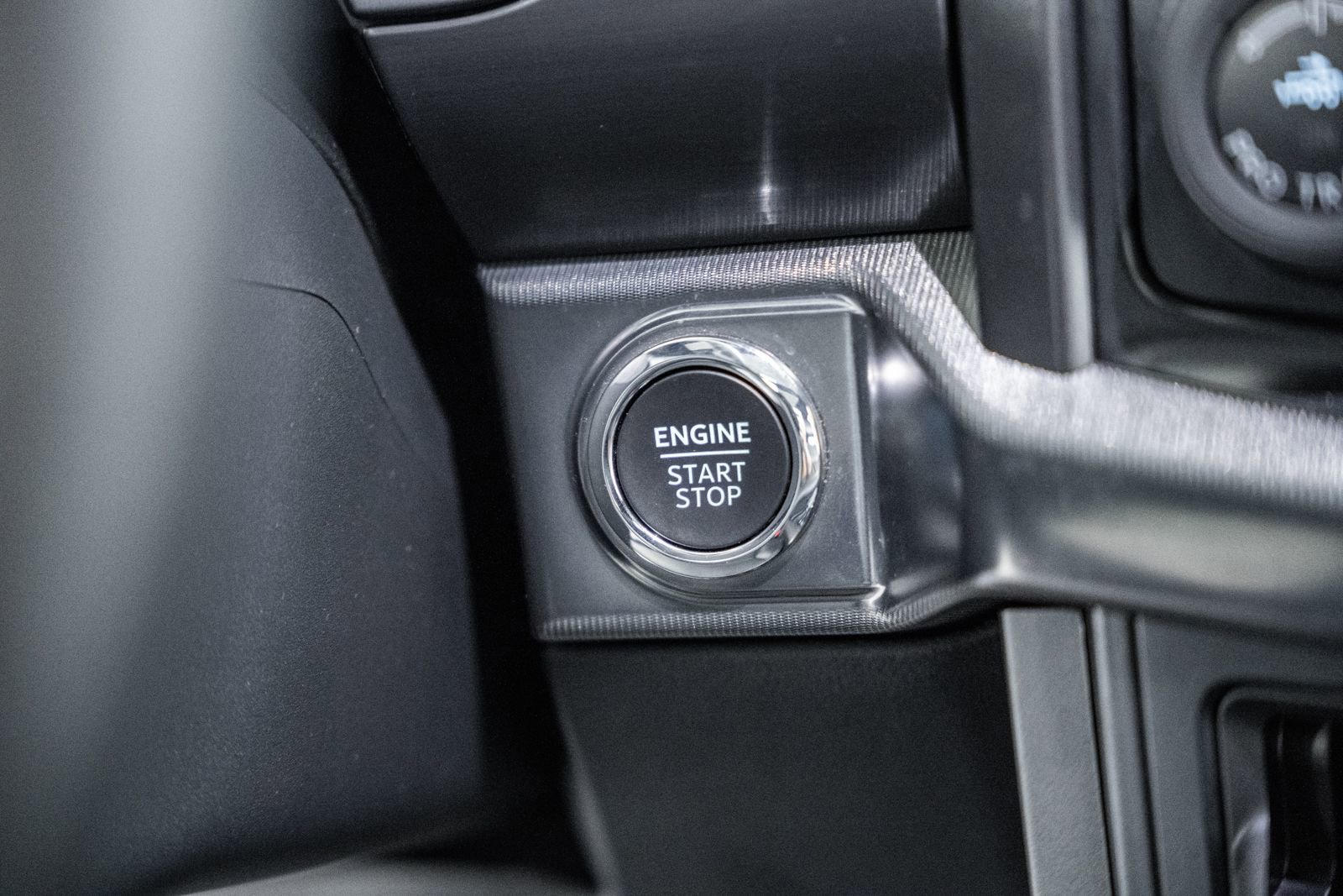 Certified 2025 Ford F150 Lariat image 34