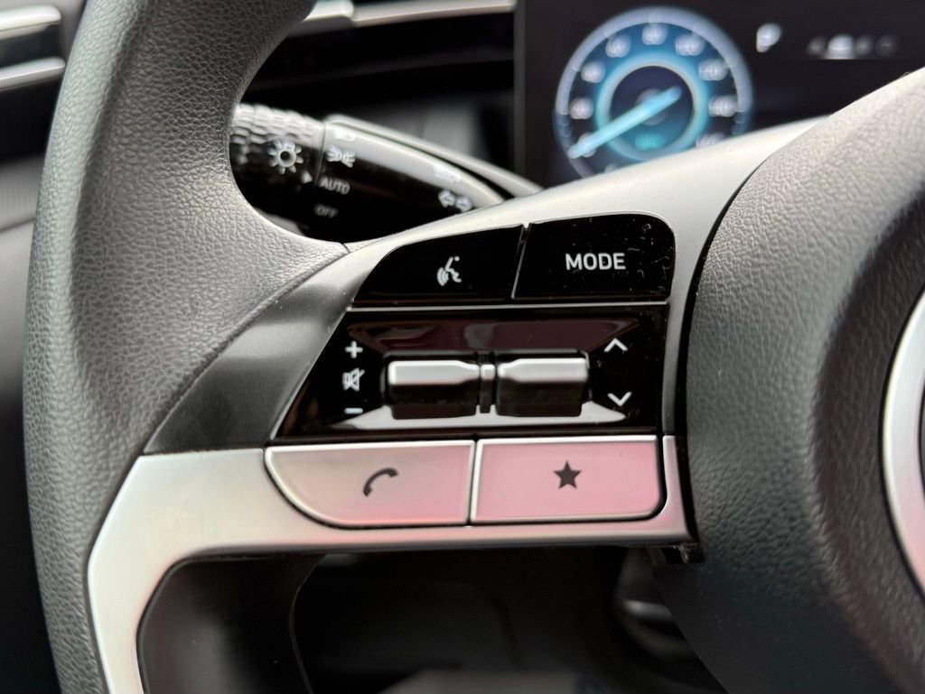 Used 2022 Hyundai Santa Cruz SEL w/ Activity Package image 34