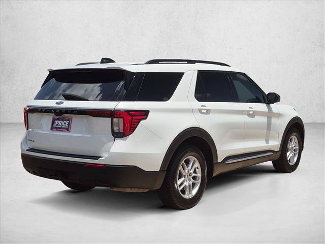 Certified 2025 Ford Explorer Active RWD image 5