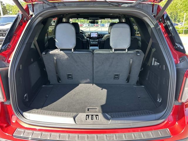 Certified 2024 Ford Explorer ST-Line w/ Class IV Trailer Tow Package AWD/4WD image 23