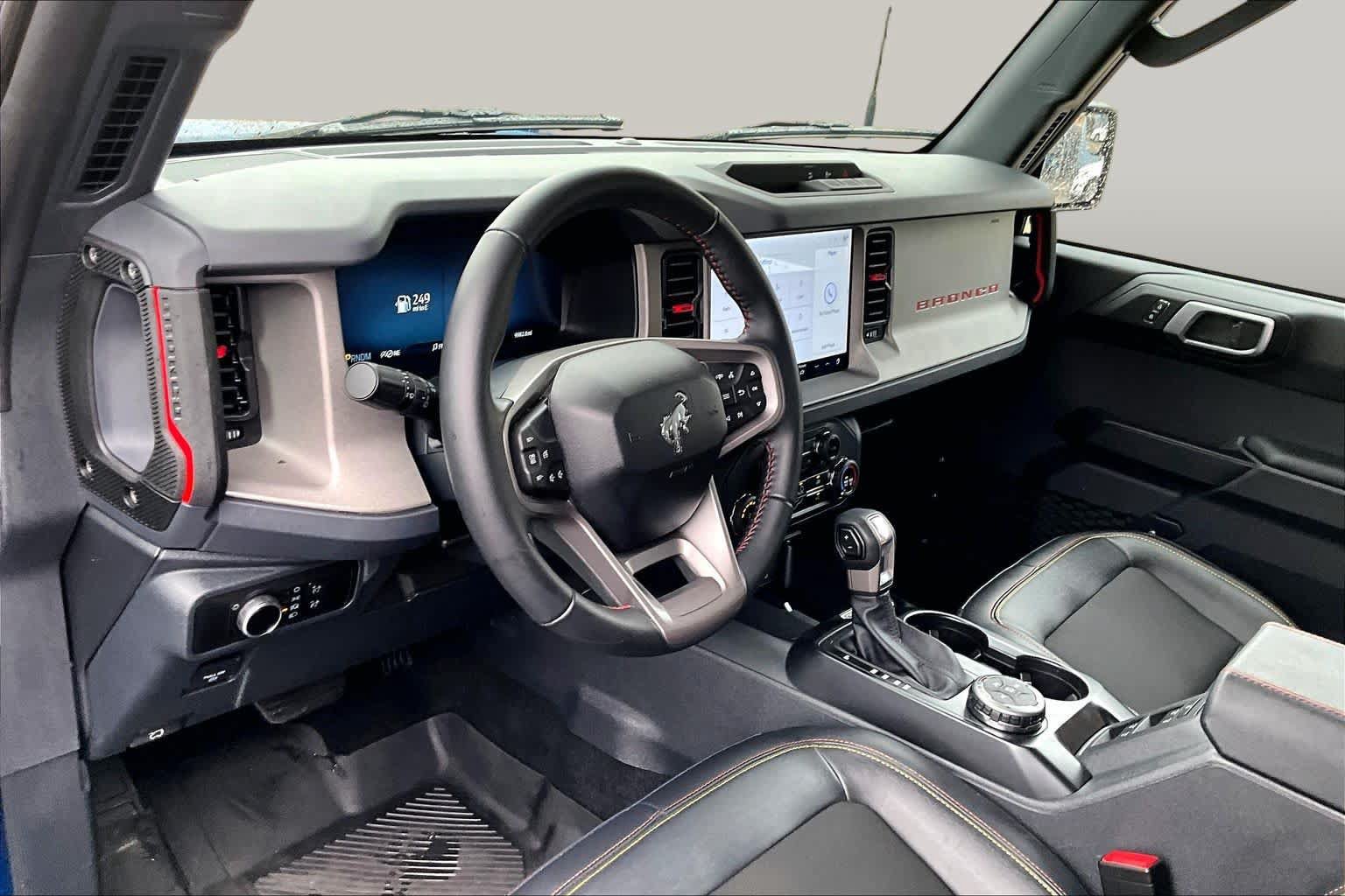 Certified 2026 Ford Bronco Big Bend w/ Free Wheeling Package AWD/4WD image 18