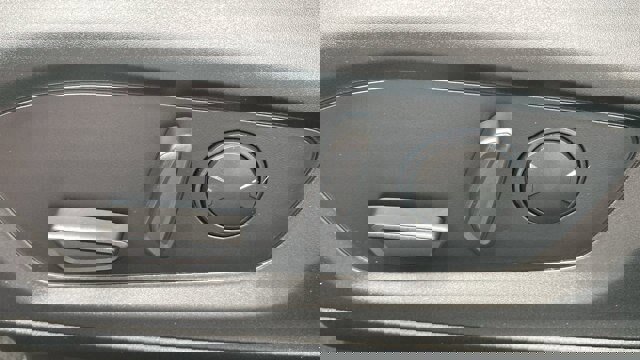 Certified 2022 Ford Explorer XLT w/ Equipment Group 202A image 23